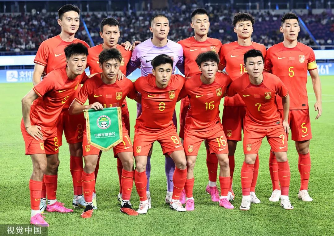 关于申花惨败，贵州三球大胜引领主场战绩的信息